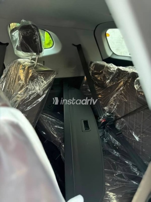 Chery Tiggo 8 Pro Max 2026 Silver Automatic New for Sale in Nasr city - 10