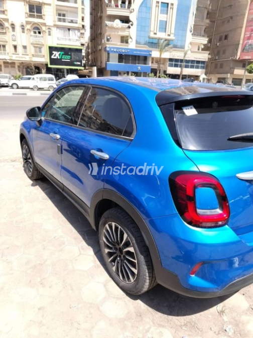فيات 500 X 2026 أزرق غامق أوتوماتيك جديدة للبيع في مدينة نصر - 3
