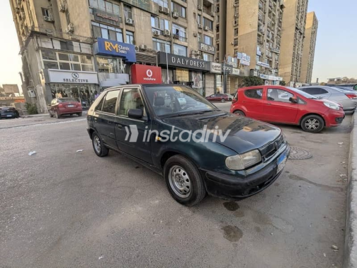 سكودا فيليشيا 1997 أخضر يدوي مستعملة للبيع في القاهرة - 2