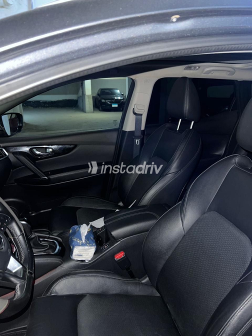 Nissan Qashqai 2021 Gray Automatic Used for Sale in Heliopolis - 4