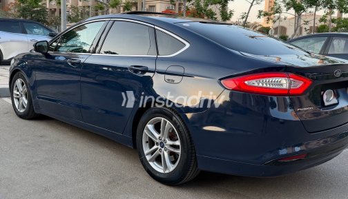 Ford Fusion 2017 Blue Automatic Used for Sale in Madinaty - 3