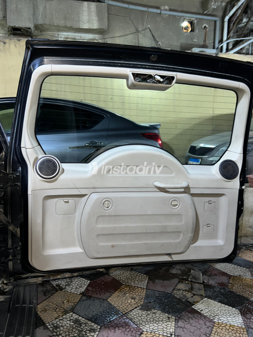 Mitsubishi Montero 2015 Black Automatic Used for Sale in Warraq - 1