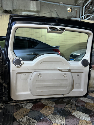 Mitsubishi Montero 2015 Black Automatic Used for Sale in Warraq