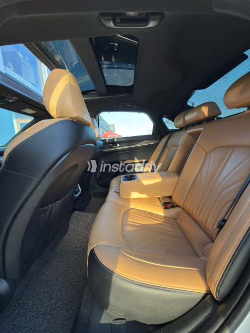 كيا K5 2023 أبيض أوتوماتيك مستعملة للبيع في الجيزة - 8
