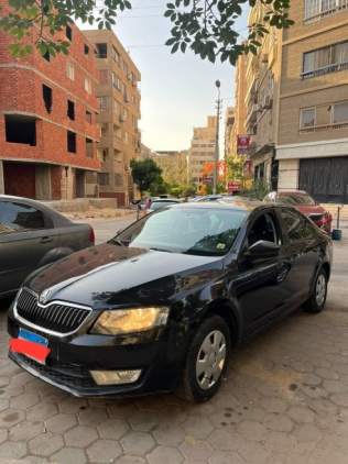 سكودا اوكتافيا 2015 أسود أوتوماتيك مستعملة للبيع في القاهرة الكبرى ( القاهرة - الجيزة)