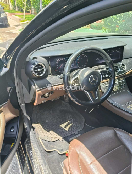 Mercedes E 200 2020 Black Automatic Used for Sale in Cairo - 1