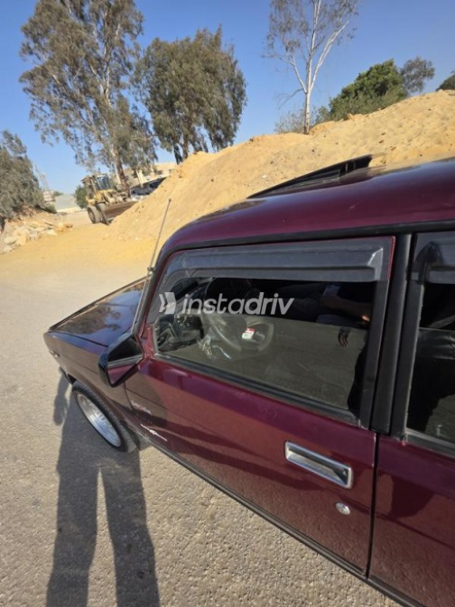 Lada 2107 2008 Dark Red Manual Used for Sale in Maadi - 2