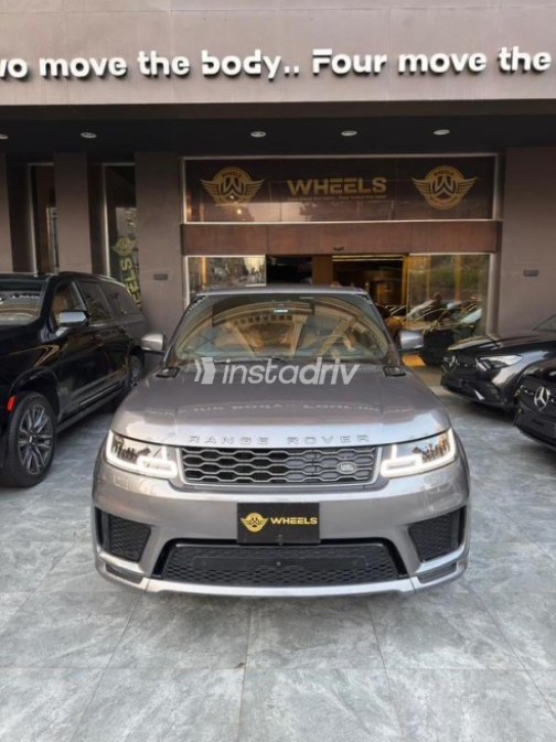 Land Rover Range Rover Sport 2021 Gray Automatic Used for Sale in Cairo - 3
