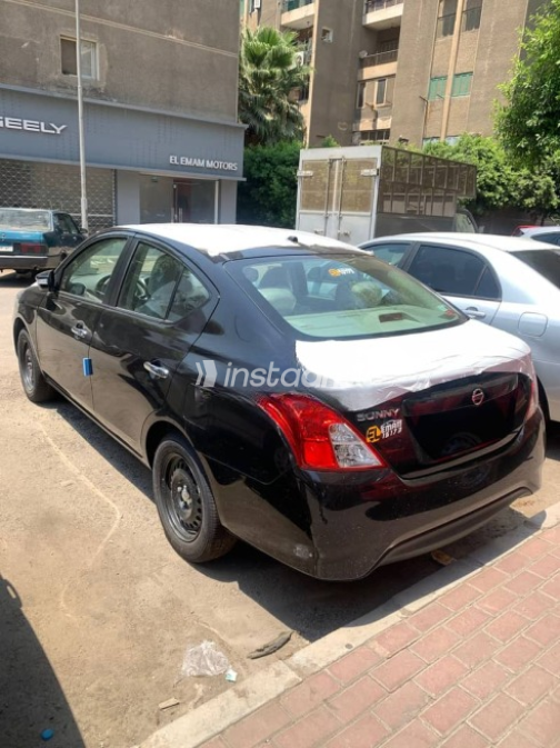 Nissan Sunny 2027 Black Automatic New for Sale in Nasr city - 7