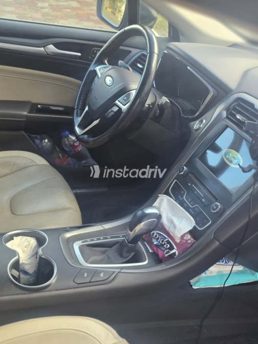 فورد فيوجن 2019 رمادي غامق أوتوماتيك مستعملة للبيع في مدينتى - 10