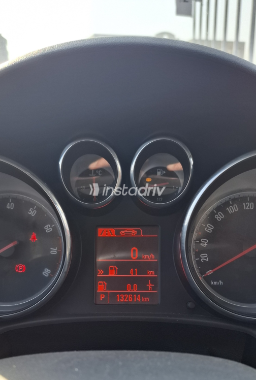 اوبل أسترا 2020 أسود أوتوماتيك مستعملة للبيع في مدينة نصر - 8