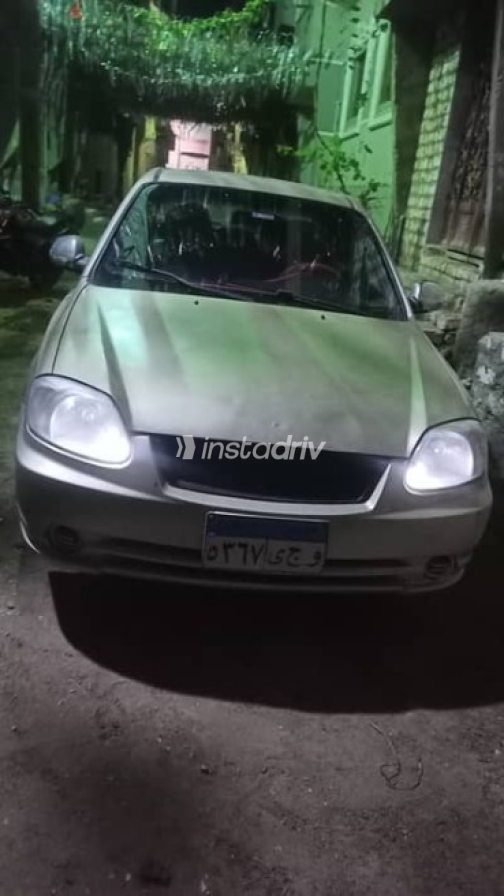 Hyundai Verna 2008 Gold Manual Used for Sale in Greater Cairo ( Cairo + Giza) - 1