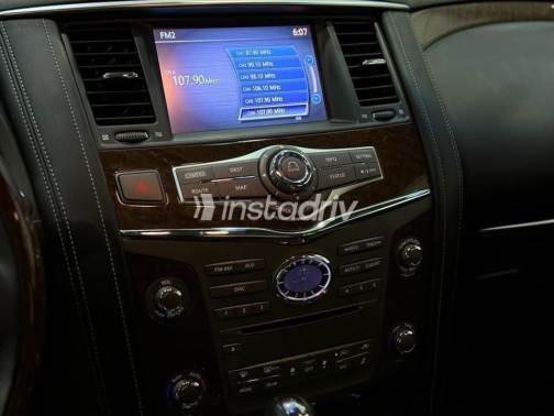 انفينيتي QX70 2016 أبيض أوتوماتيك مستعملة للبيع في شيراتون - 3
