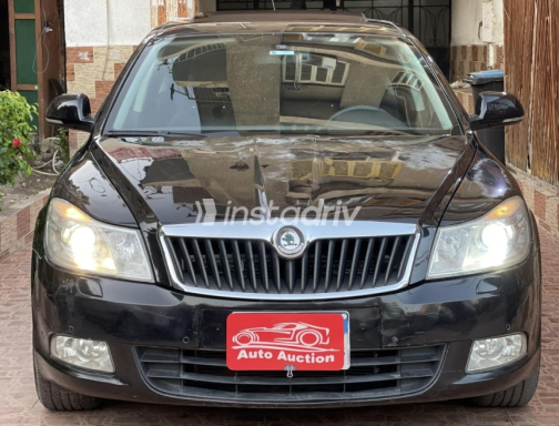 Skoda Octavia 2010 Black Automatic Used for Sale in Cairo - 1