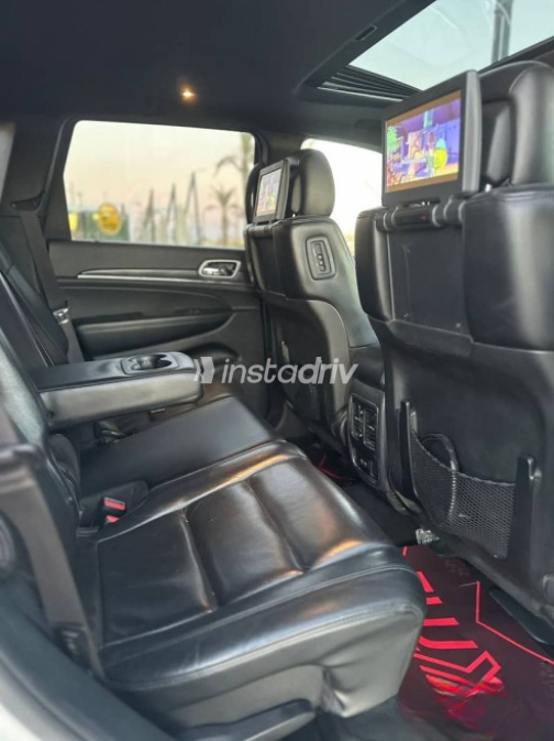 Jeep Grand Cherokee 2020 White Automatic Used for Sale in Giza - 4