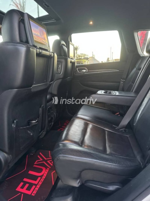 Jeep Grand Cherokee 2020 White Automatic Used for Sale in Giza - 6