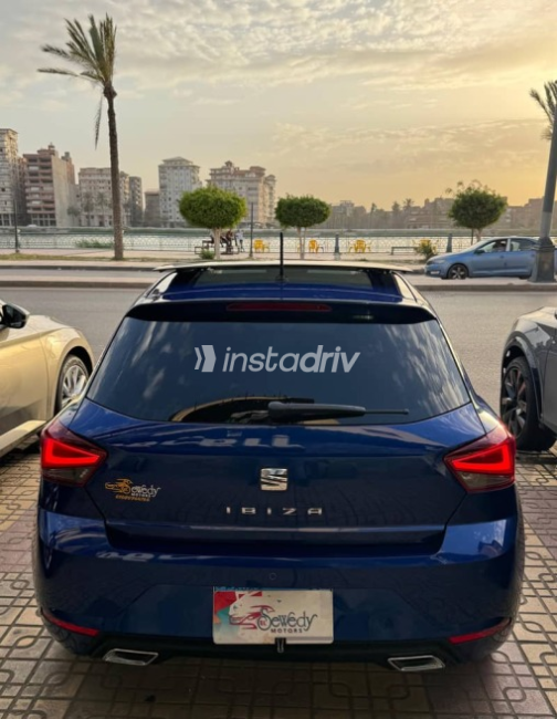 Seat Ibiza 2019 Dark Blue Automatic Used for Sale in Damietta - 7