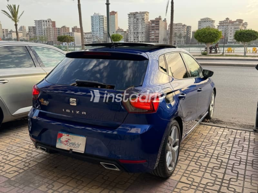 Seat Ibiza 2019 Dark Blue Automatic Used for Sale in Damietta - 8