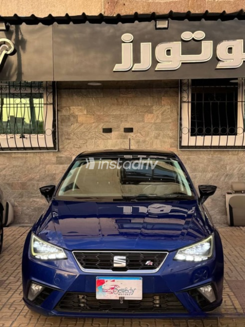 Seat Ibiza 2019 Dark Blue Automatic Used for Sale in Damietta - 9