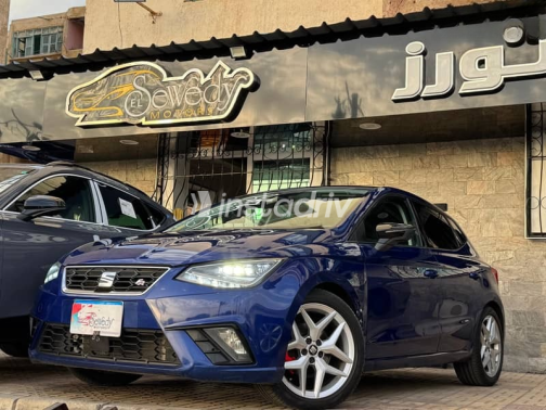Seat Ibiza 2019 Dark Blue Automatic Used for Sale in Damietta - 10