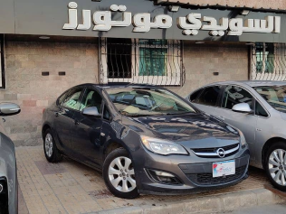 اوبل أسترا 2015 أسود أوتوماتيك مستعملة للبيع في دمياط