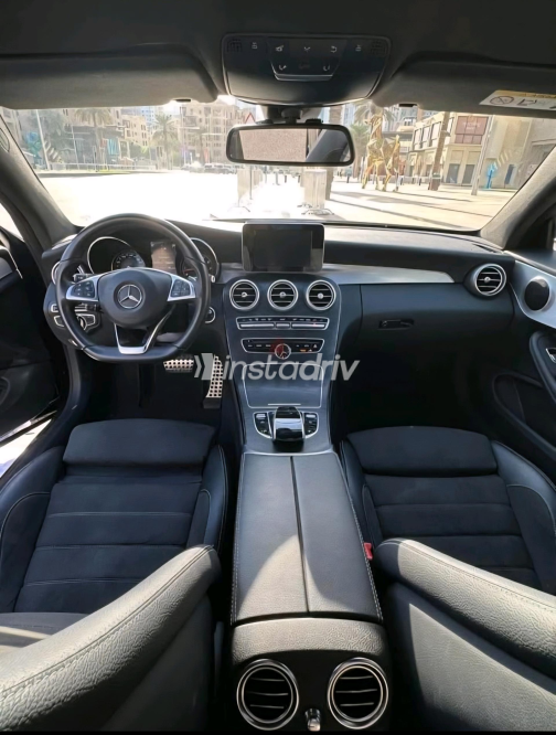 Mercedes C 180 2016 Black Automatic Used for Sale in Giza - 3