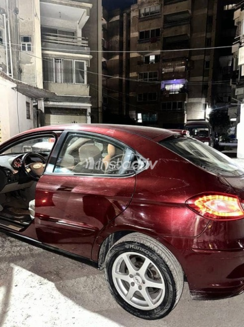 Speranza M12 2013 Burgundy Manual Used for Sale in Greater Cairo ( Cairo + Giza) - 2