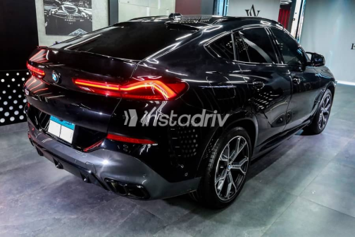 بي ام دبليو X6 M 2025 أسود أوتوماتيك مستعملة للبيع في مدينتى - 2