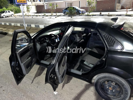 Chevrolet Optra 2011 Black Automatic Used for Sale in 10th of Ramadan - 9