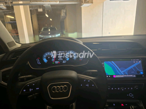 اودي Q3 2025 أسود أوتوماتيك مستعملة للبيع في الجيزة - 4
