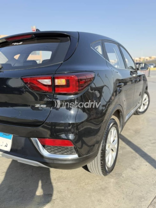 MG ZS 2019 Black Automatic Used for Sale in Cairo - 5