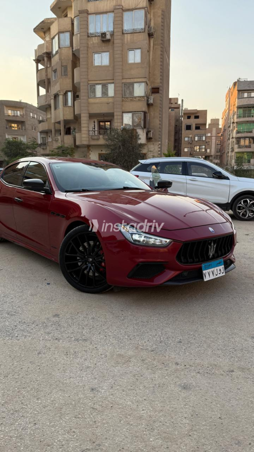 Maserati Ghibli 2018 Red Automatic Used for Sale in Maadi - 6