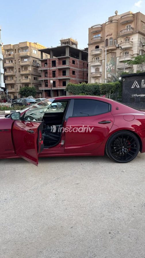 Maserati Ghibli 2018 Red Automatic Used for Sale in Maadi - 10