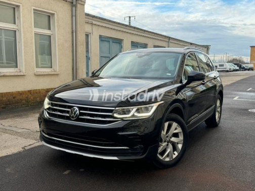 Volkswagen Tiguan 2022 Black Automatic Used for Sale in Damietta - 7