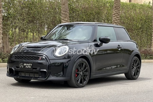 Mini Cooper 2023 Black Automatic Used for Sale in Giza - 2