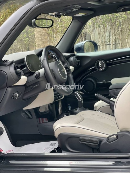 Mini Cooper 2023 Black Automatic Used for Sale in Giza - 5