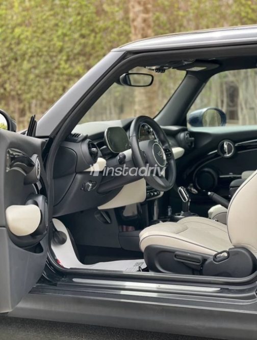 Mini Cooper 2023 Black Automatic Used for Sale in Giza - 6