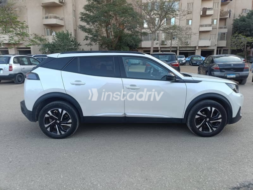 Peugeot 2008 2022 White Automatic Used for Sale in Kerdasa - 3
