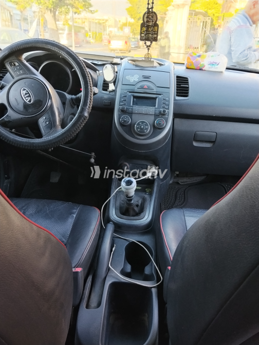Kia Soul 2010 Silver Manual Used for Sale in Alexandria - 1