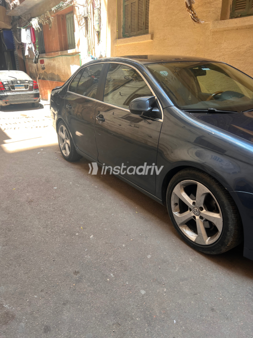 Volkswagen Jetta 2008 White Automatic Used for Sale in Alexandria - 3