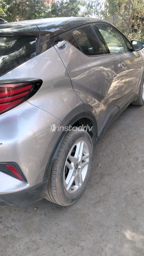 Toyota C-HR 2022 Gray Automatic Used for Sale in Kafr El Zayat - 3
