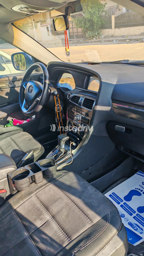 Brilliance V5 2017 Silver Automatic Used for Sale in Cairo - 2