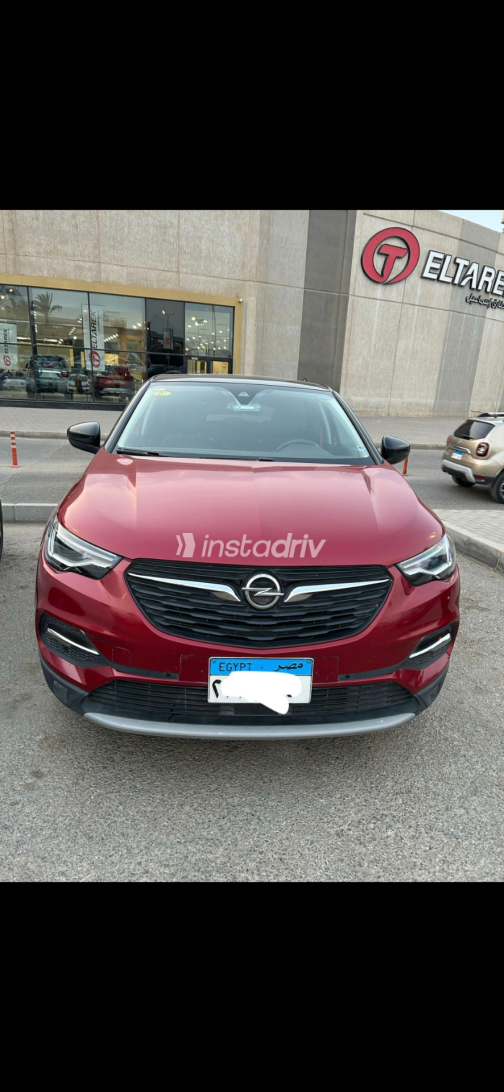Opel Grandland 2021 White Automatic Used for Sale in Giza - 3