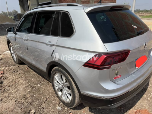 Volkswagen Tiguan 2020 Silver Automatic Used for Sale in Greater Cairo ( Cairo + Giza) - 6