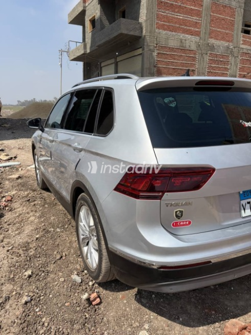 Volkswagen Tiguan 2020 Silver Automatic Used for Sale in Greater Cairo ( Cairo + Giza) - 7