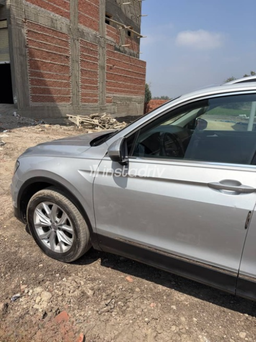 Volkswagen Tiguan 2020 Silver Automatic Used for Sale in Greater Cairo ( Cairo + Giza) - 9