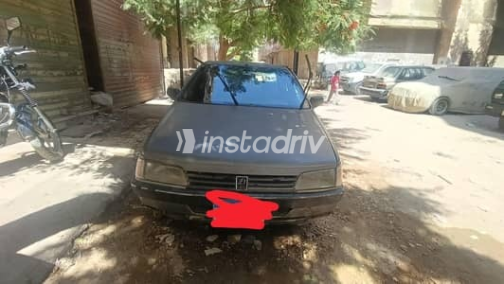 بيجو 405 1995 رمادي يدوي مستعملة للبيع في مدينة نصر - 1
