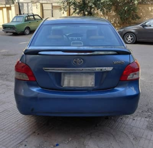 تويوتا ياريس 2007 أزرق غامق أوتوماتيك مستعملة للبيع في مصر الجديدة
