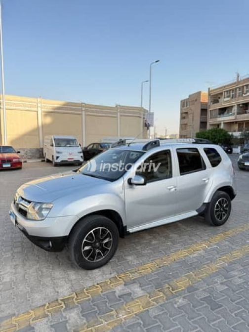 Renault Duster 2018 Silver Automatic Used for Sale in Nasr city - 1