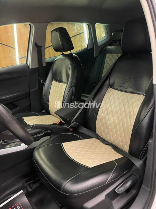 Seat Arona 2022 White Automatic Used for Sale in Tanta - 7